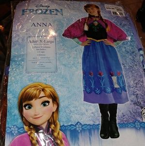 Halloween: Adult Frozen Anna Costume